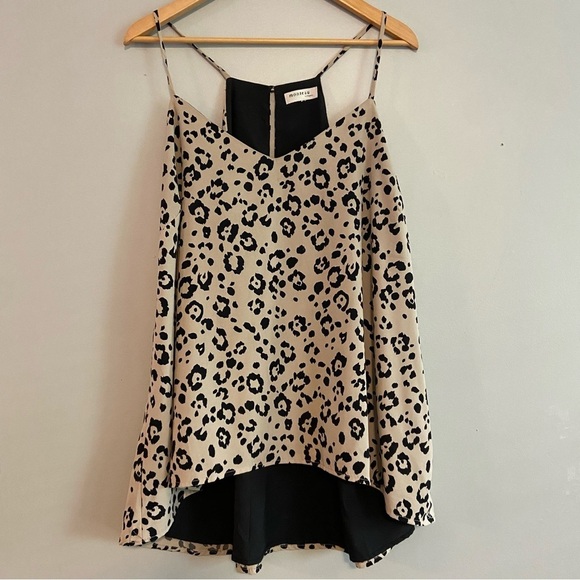 Monteau Tops - Monteau Black and Cream Patterned Top